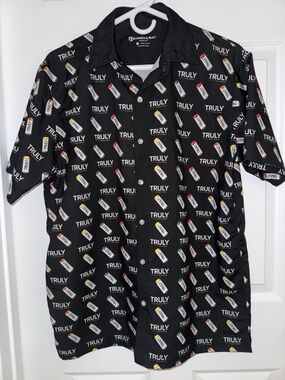 Everglow Run TRULY Black Short-Sleeve Button-Up Shirt